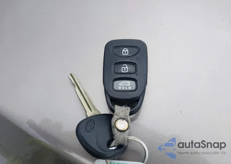 2012 Hyundai Elantra Gls from USA, damaged, VIN 5NPDH4AE1CH092867